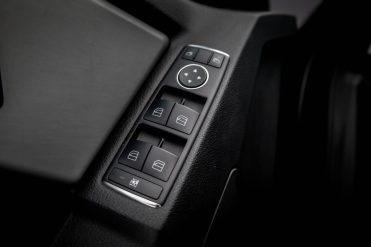 MERCEDES BENZ GLK 220