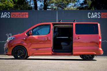 TOYOTA PROACE