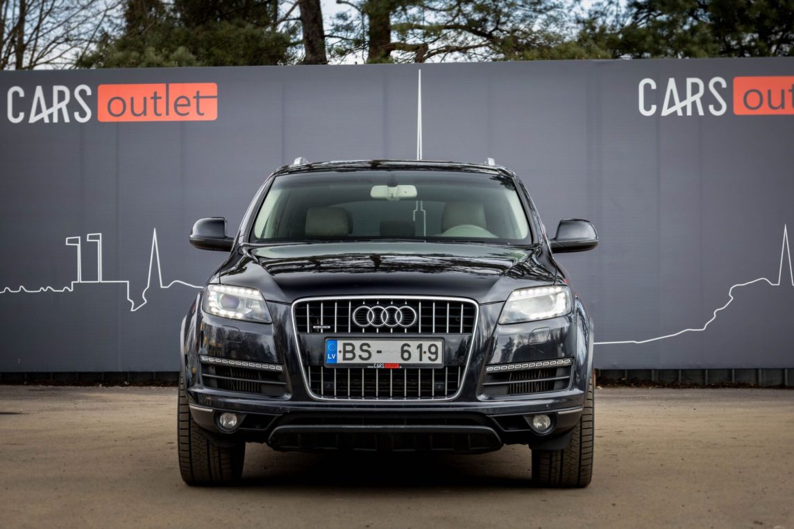 AUDI Q7
