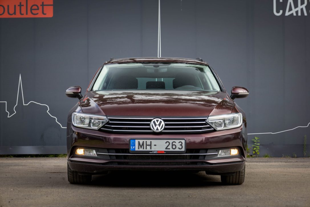 VW PASSAT