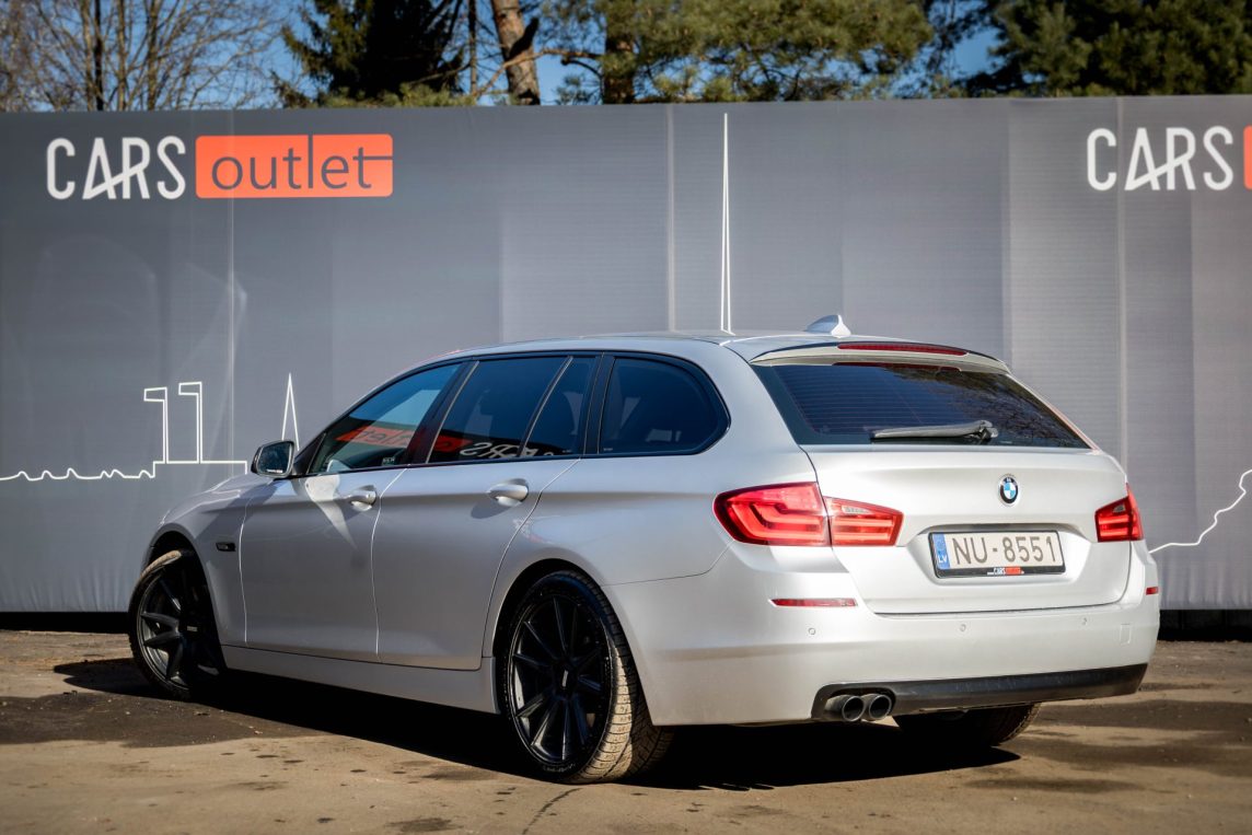 BMW 530