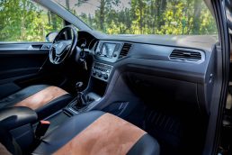 VW GOLF SPORTSVAN