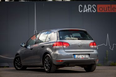 VW GOLF