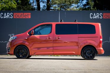TOYOTA PROACE