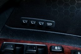 LEXUS IS 220