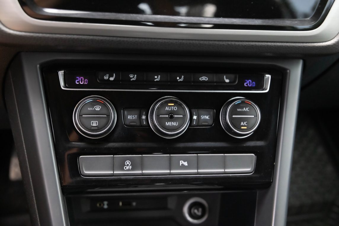 VW TOURAN