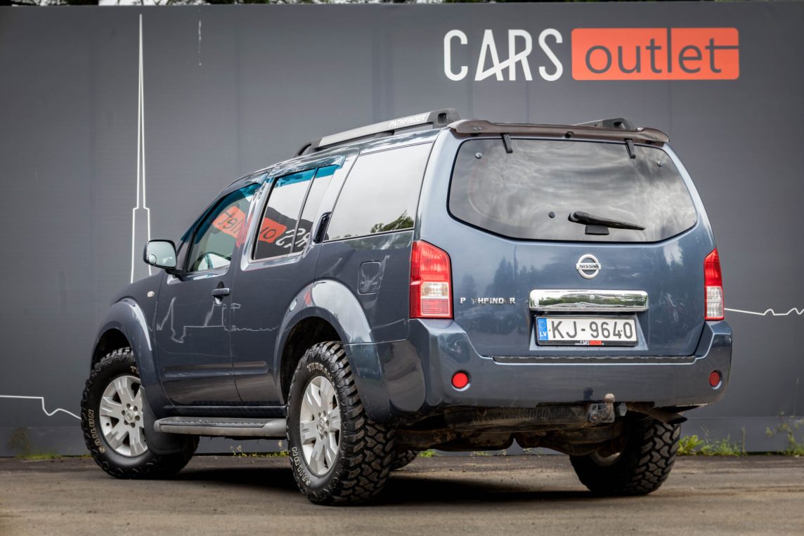 NISSAN PATHFINDER