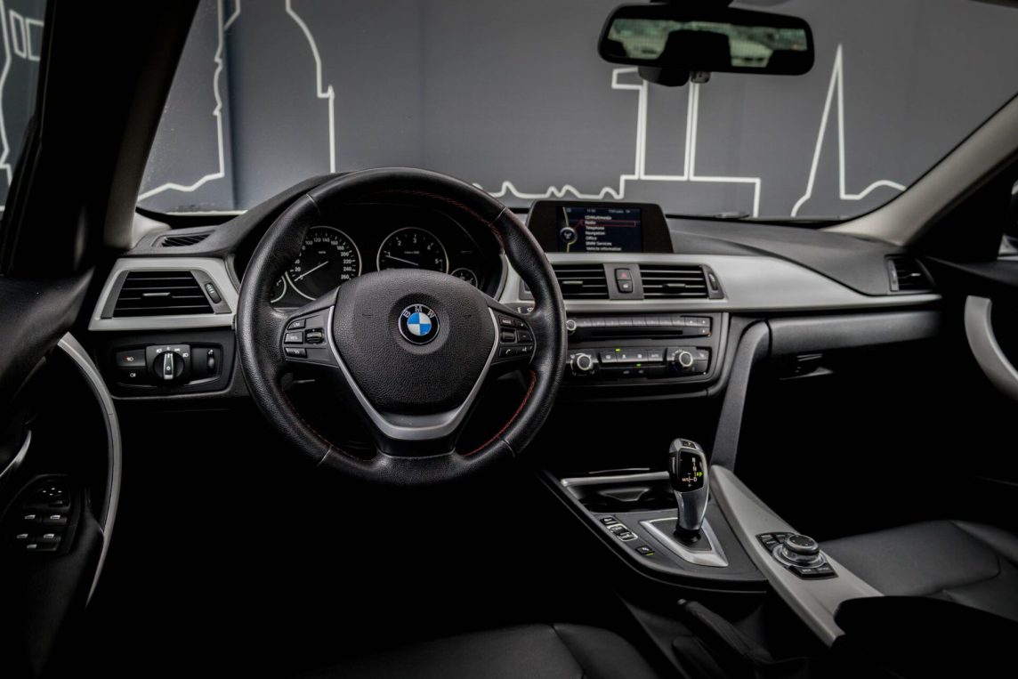 BMW 318