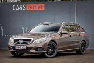 MERCEDES BENZ E300