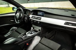 BMW 525
