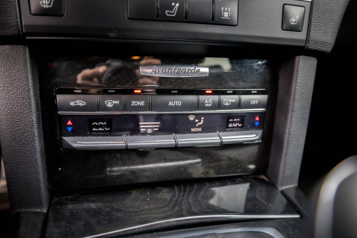 MERCEDES BENZ E250
