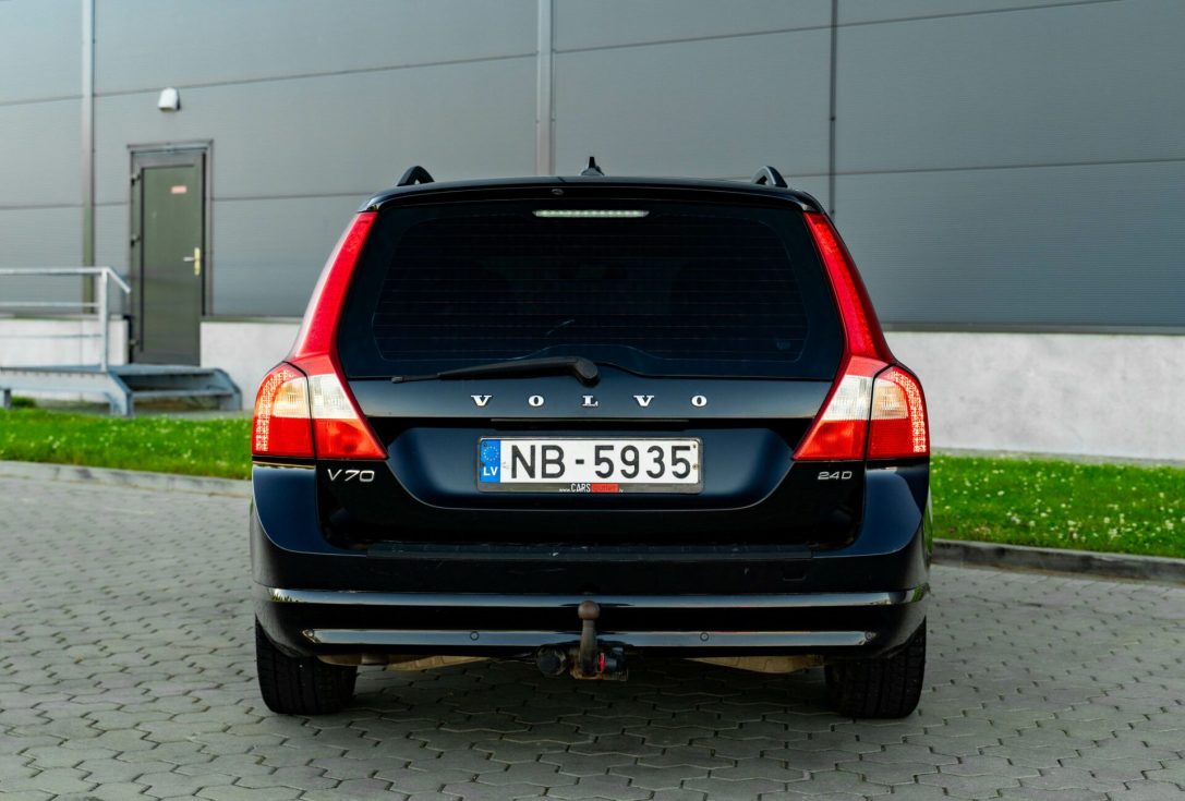 VOLVO V70