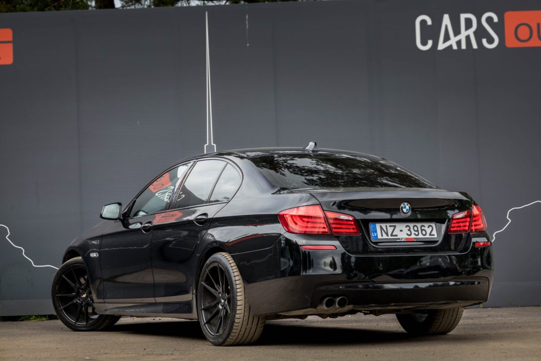 BMW 530