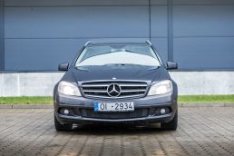 MERCEDES BENZ C320