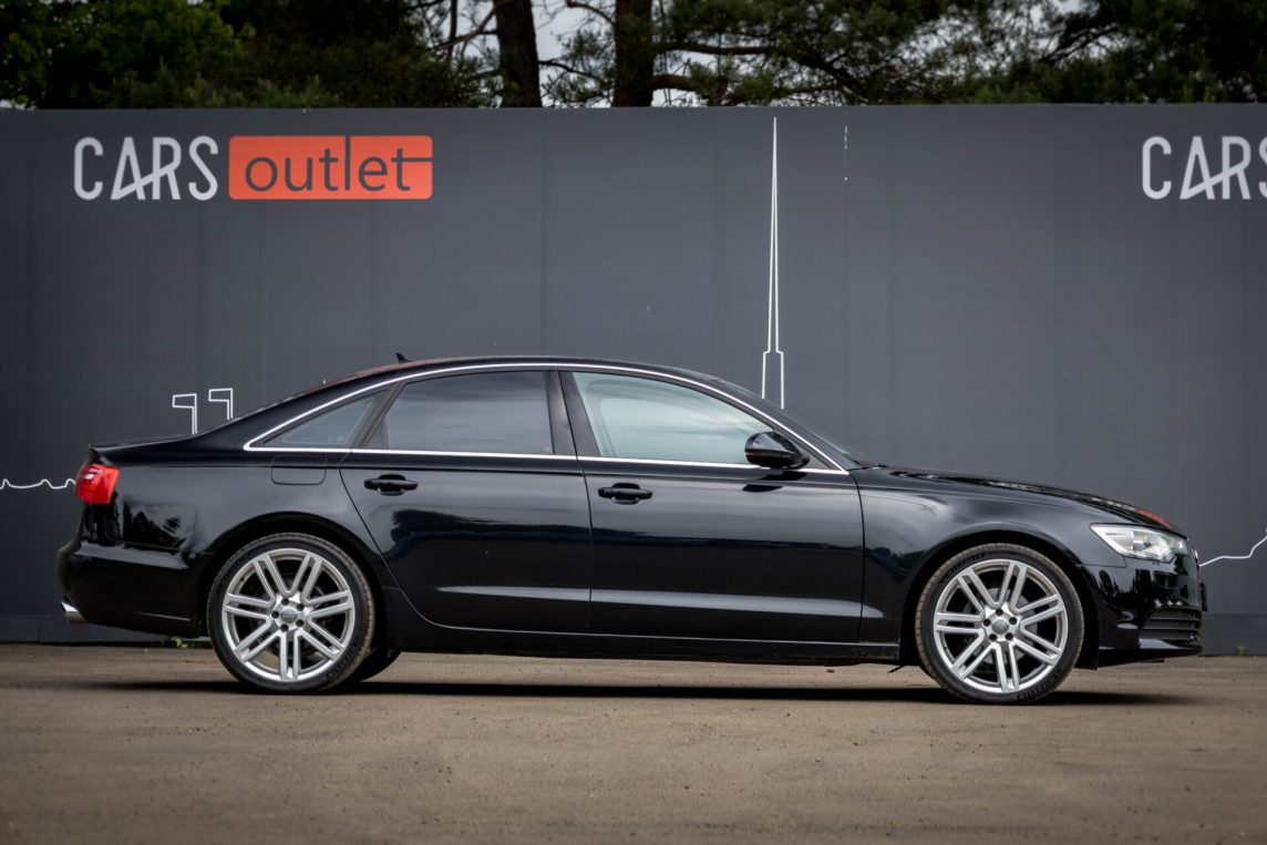 AUDI A6 LIMOUSINE