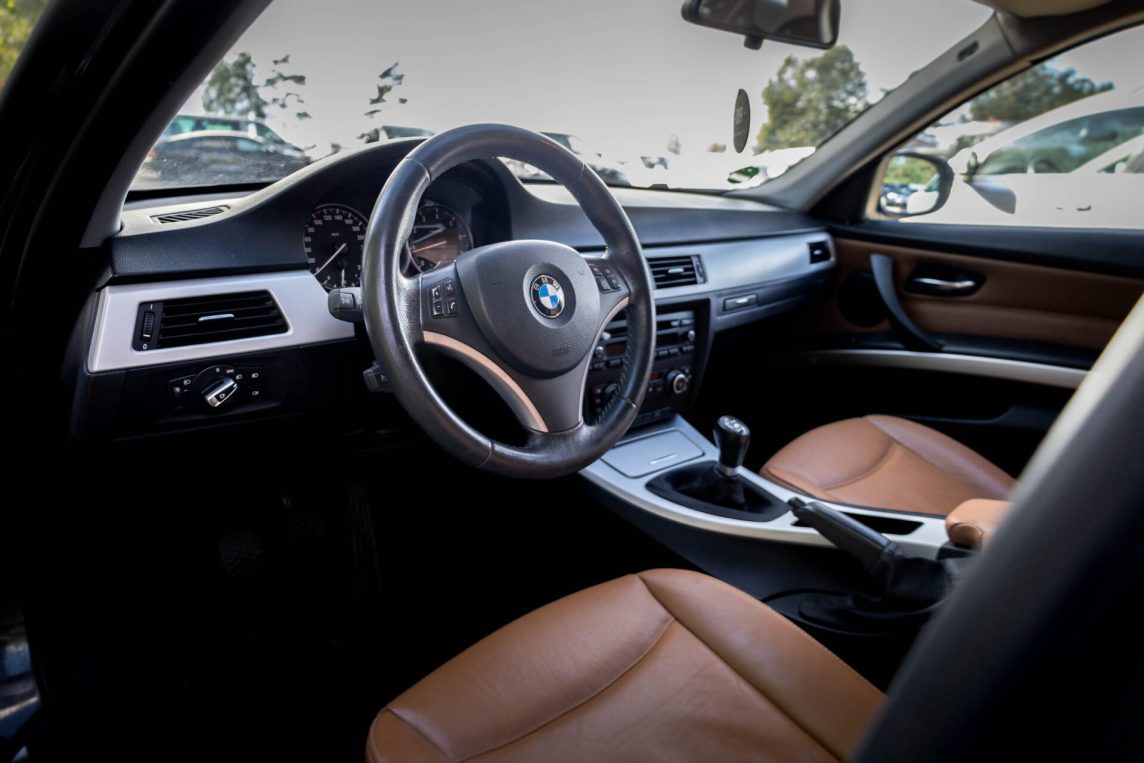 BMW 320