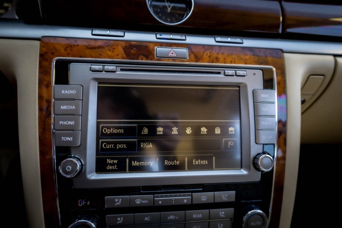 VW PHAETON