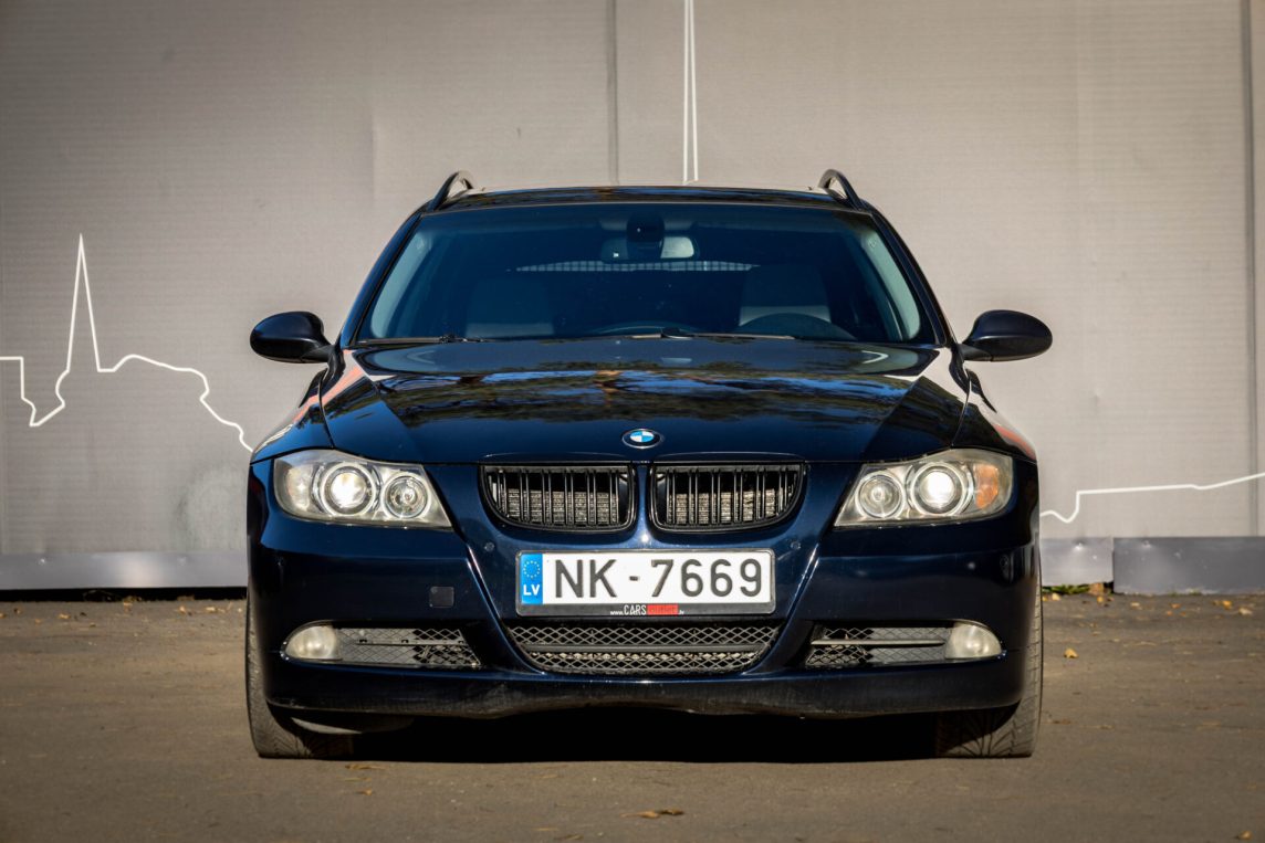 BMW 325