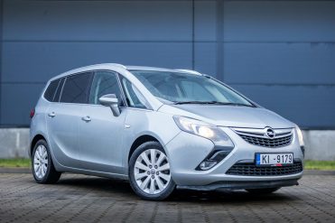 OPEL ZAFIRA TOURER