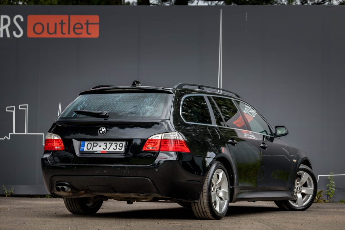 BMW 530