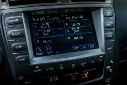 LEXUS IS 220