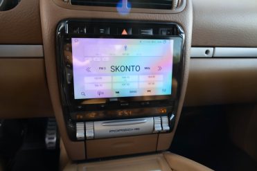 PORSCHE CAYENNE S
