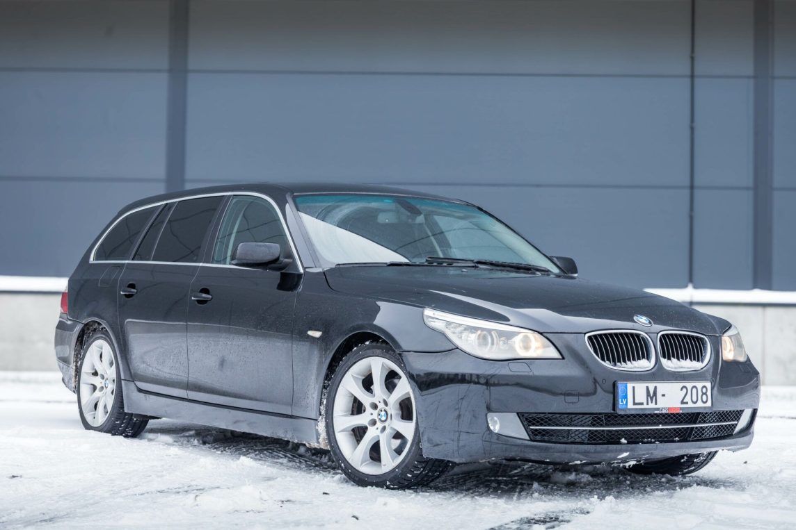 BMW 530