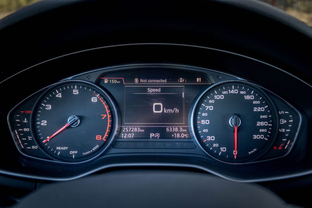 AUDI A4 AVANT