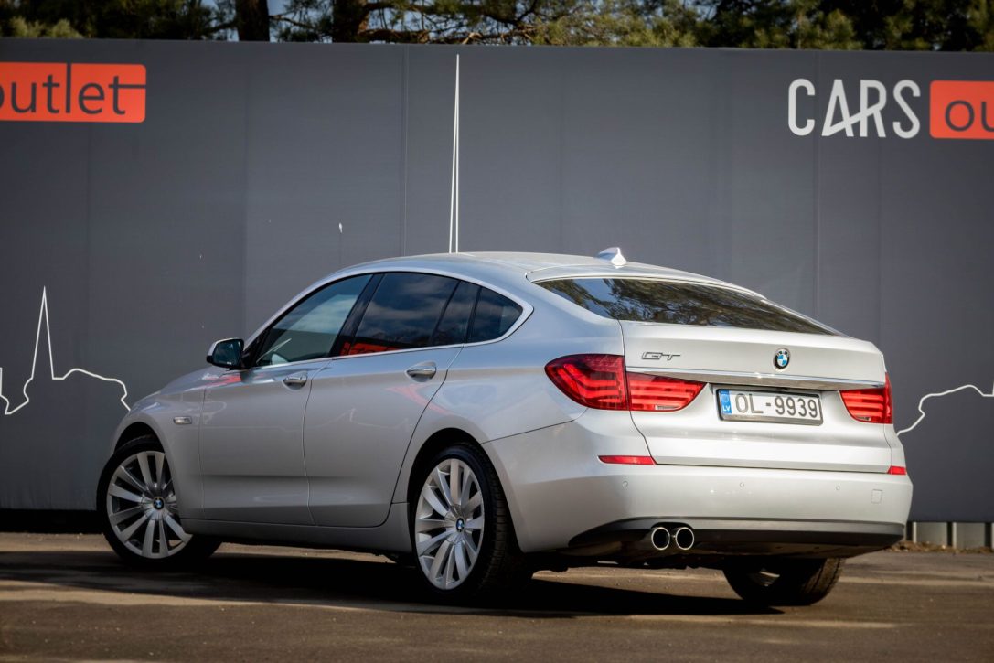 BMW 530