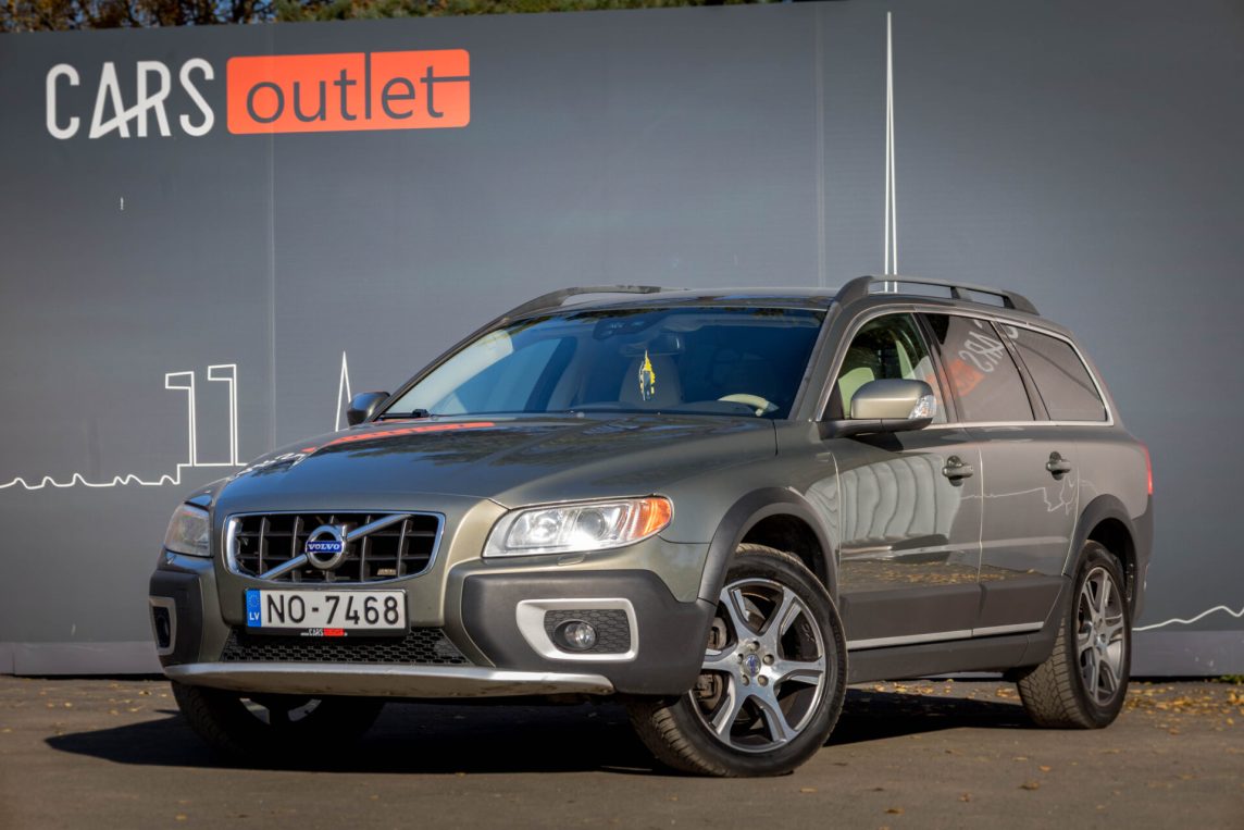 VOLVO XC70