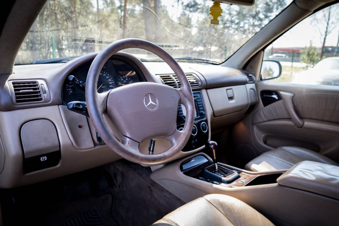 MERCEDES BENZ ML 400