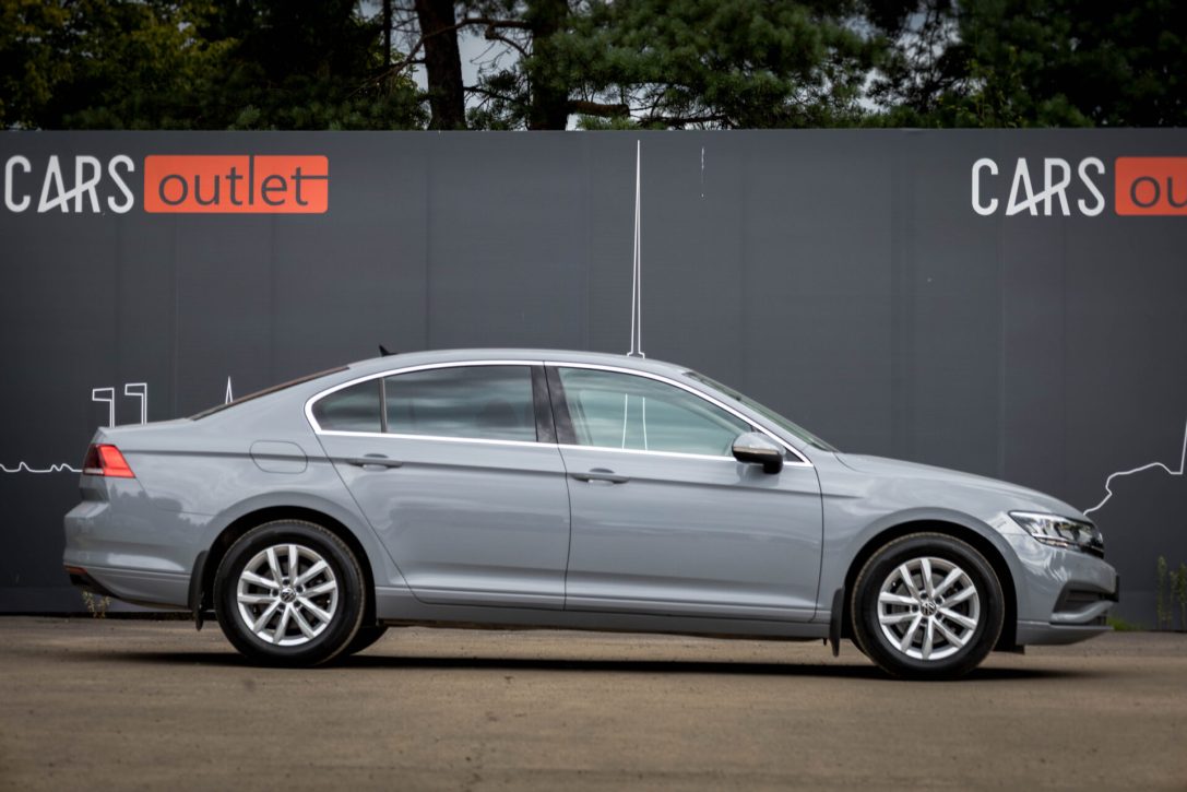 VW PASSAT