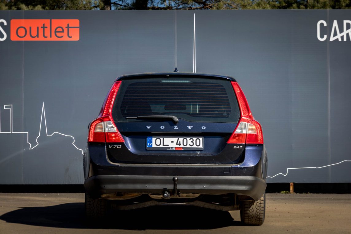 VOLVO V70