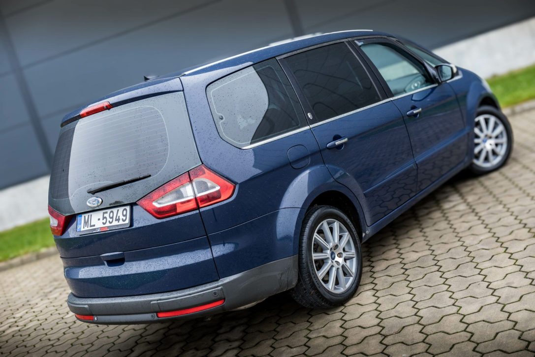 FORD GALAXY
