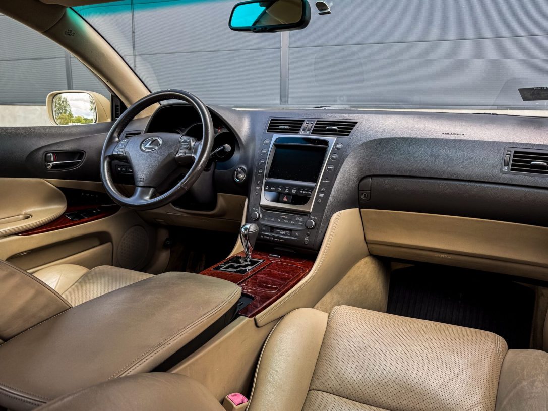 LEXUS GS 300