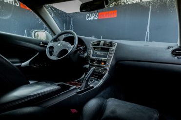 LEXUS IS 220