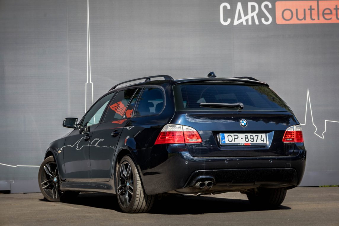 BMW 530