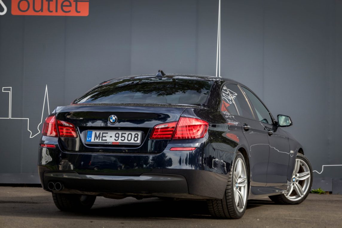 BMW 530