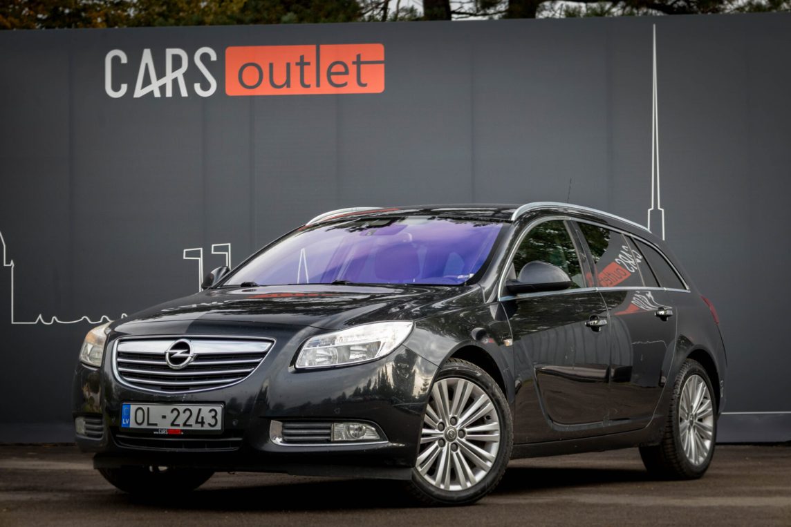 OPEL INSIGNIA SPORTS TOURER