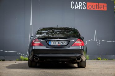 MERCEDES BENZ CLS 320