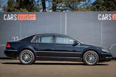 VW PHAETON