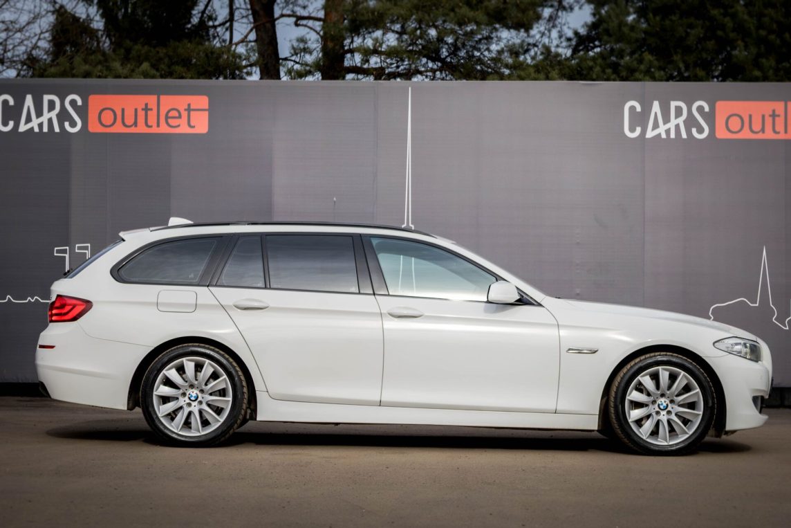 BMW 530