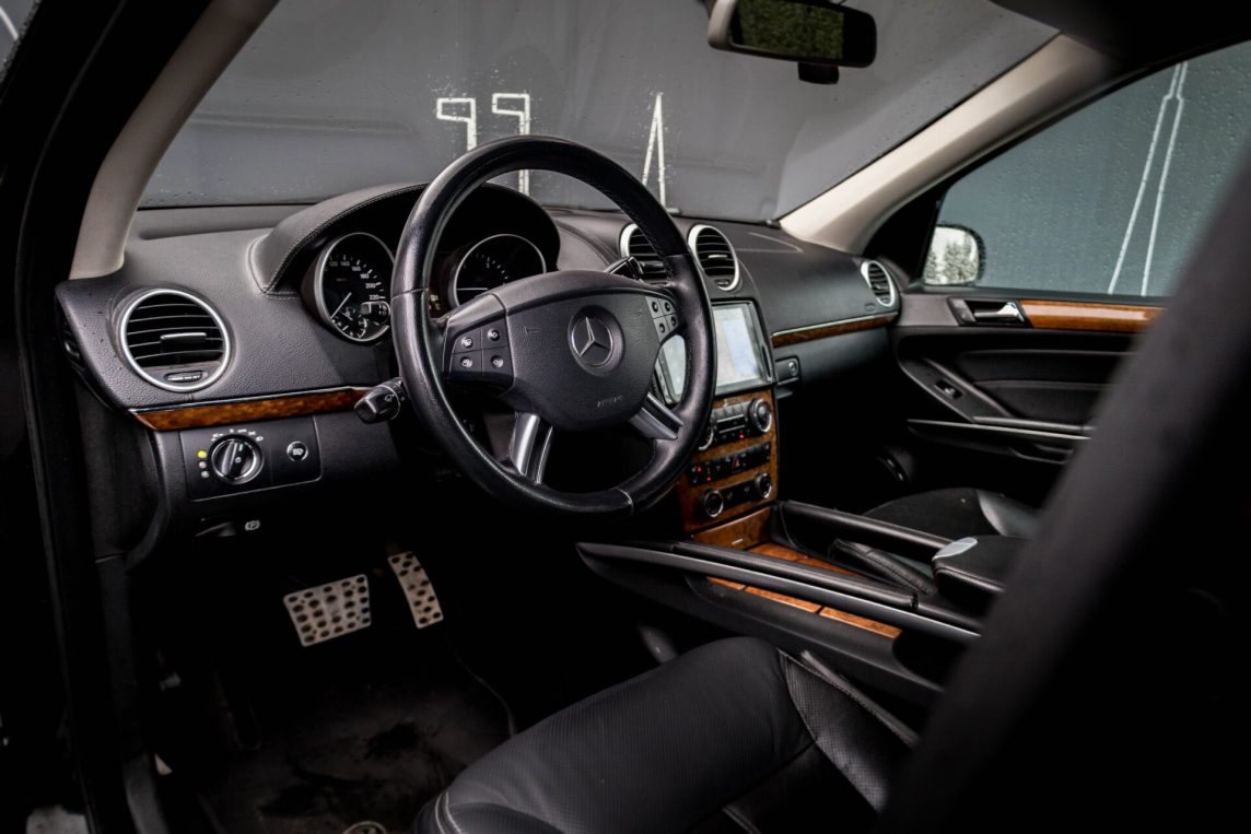 MERCEDES BENZ GL 320