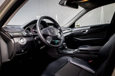 MERCEDES BENZ E250