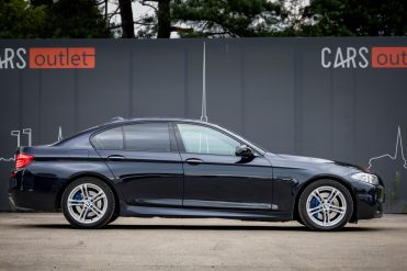BMW 525