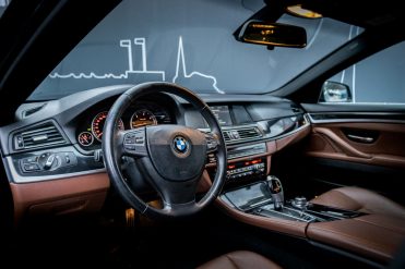 BMW 525