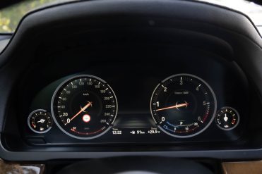 BMW 730