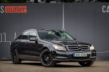 MERCEDES BENZ C 200