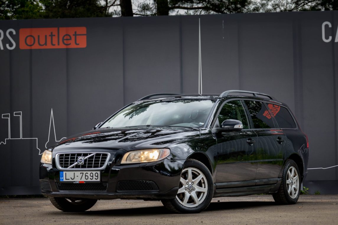 VOLVO V70