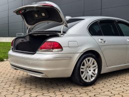 BMW 730